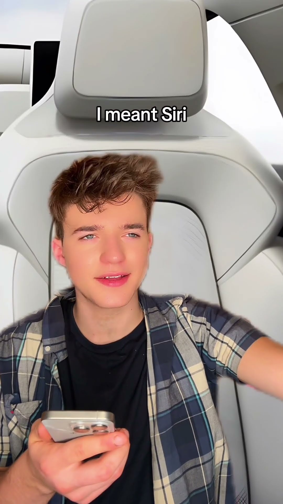 Cheating on your Voice Assistant ?